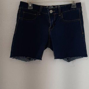 Jr's SO Jegging blue denim shorts